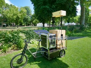 TRIPALETTE tricycle solaire son elec vélo cargo aubervilliers.jpg